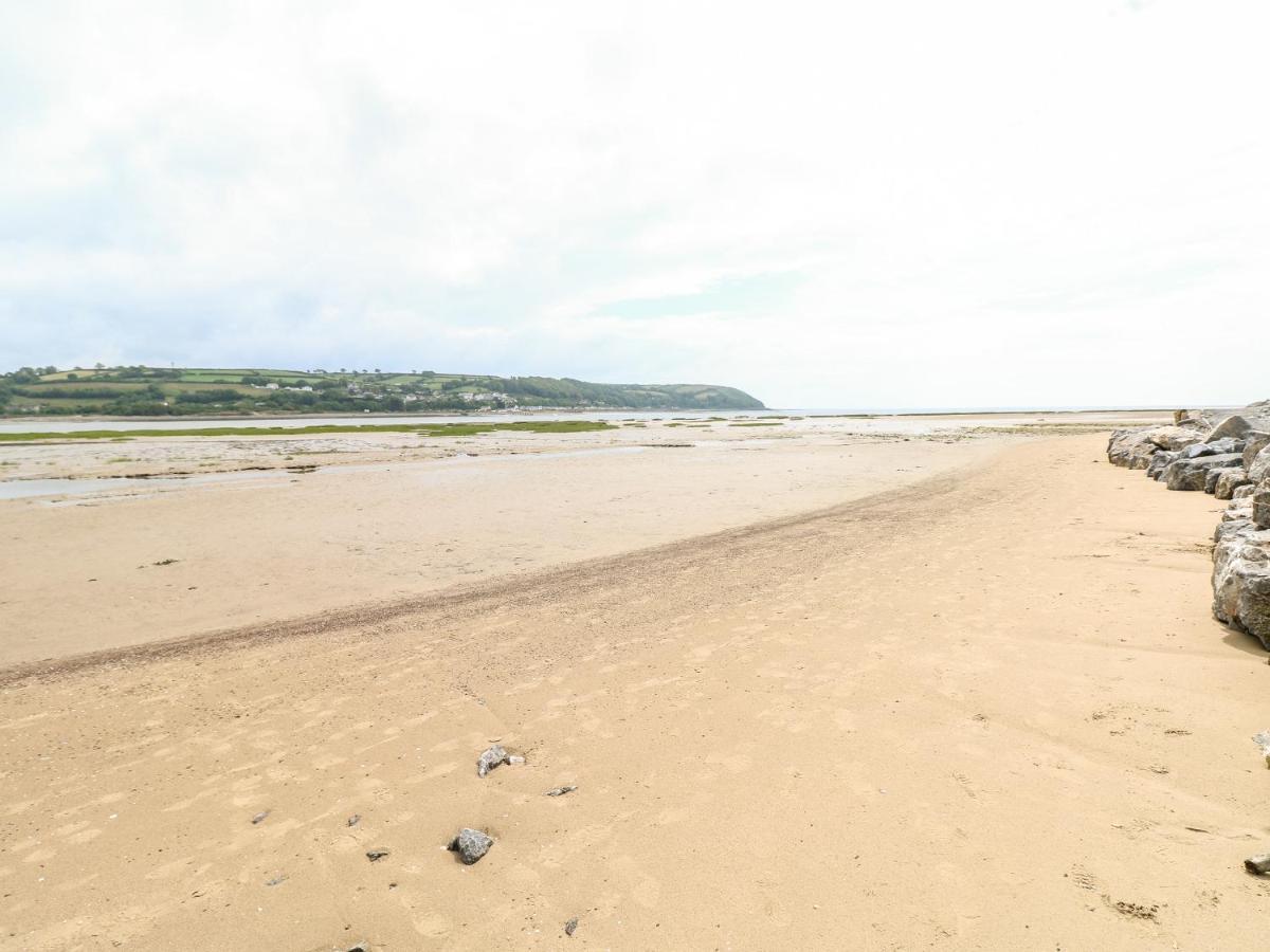The Beach Shack Carmarthen Esterno foto